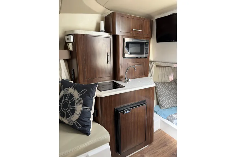 Slide: The Image of Regal 28 Express 2016 - 101