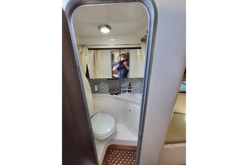Slide: The Image of Regal 28 Express 2016 - 20