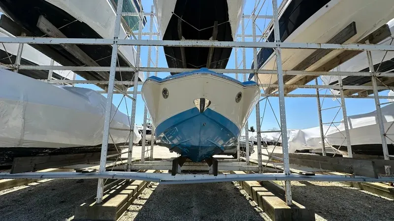 Slide: The Image of Chaparral 224 Sunesta 2010 - 7