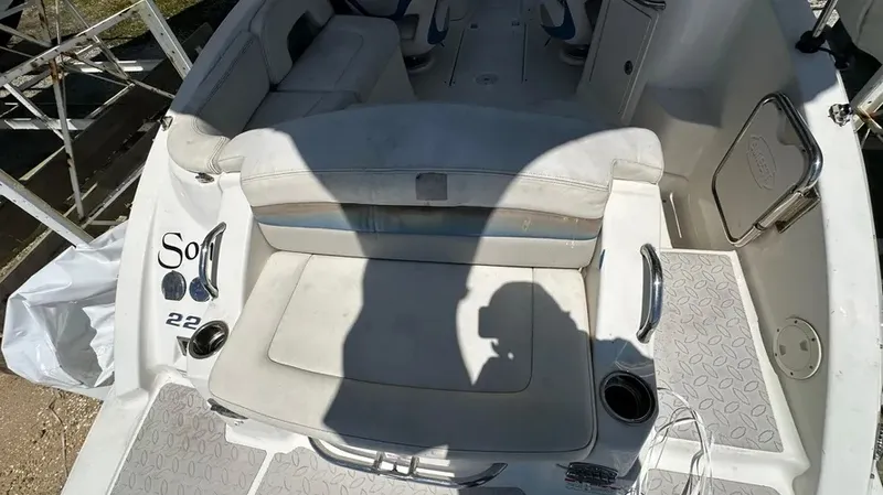 Slide: The Image of Chaparral 224 Sunesta 2010 - 13