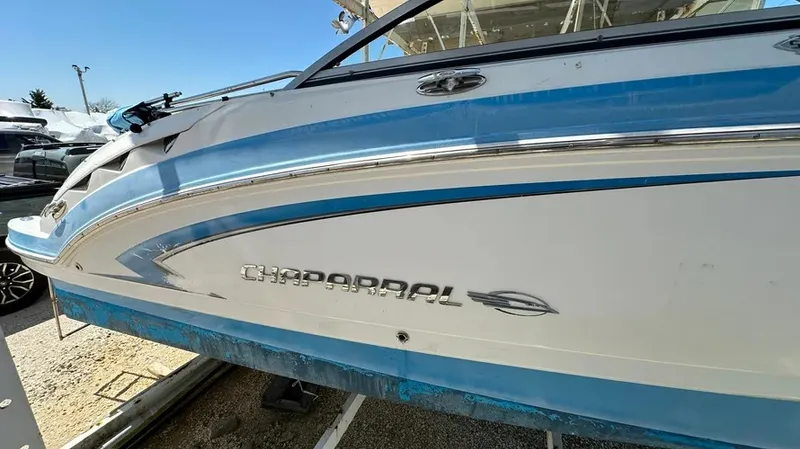 Slide: The Image of Chaparral 224 Sunesta 2010 - 8