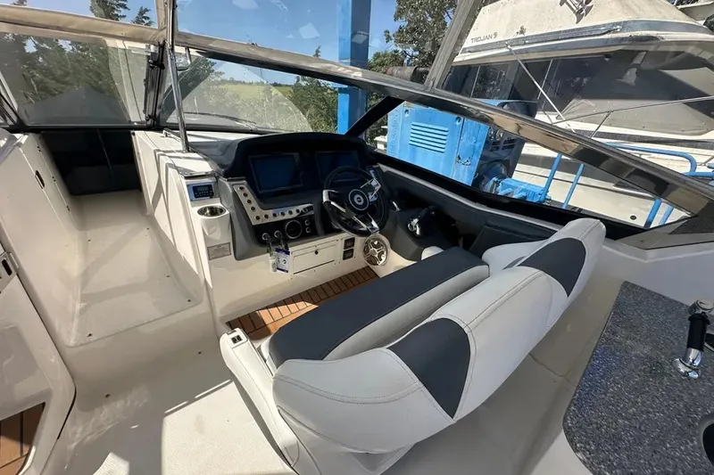 Slide: The Image of Chaparral 347 SSX 2019 - 14