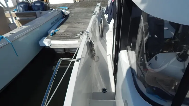 Slide: The Image of Beneteau Barracuda 23 2020 - 37