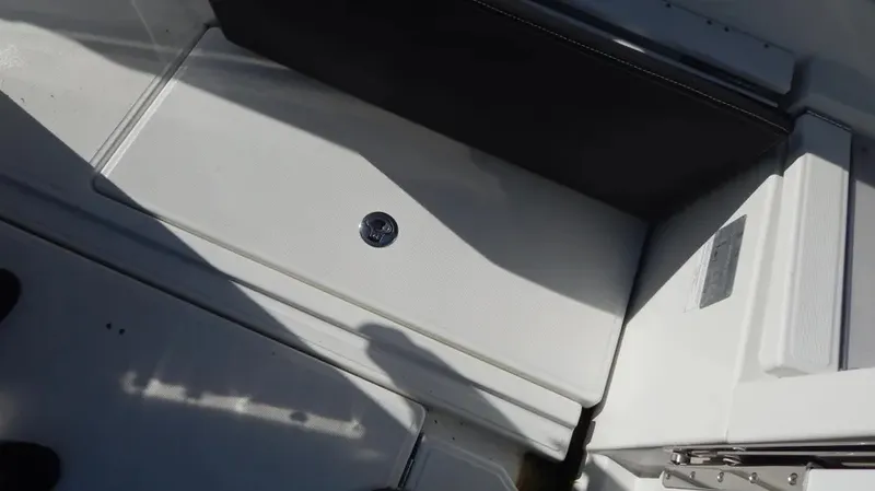 Slide: The Image of Beneteau Barracuda 23 2020 - 39