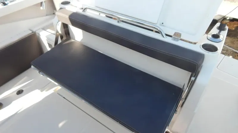 Slide: The Image of Beneteau Barracuda 23 2020 - 17