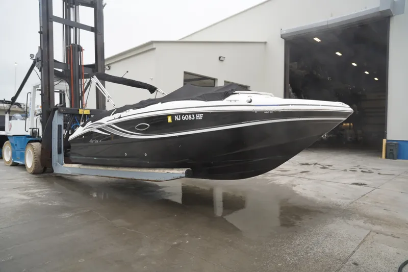 Slide: The Image of Hurricane 2200 Sundeck Sport 2013 - 1