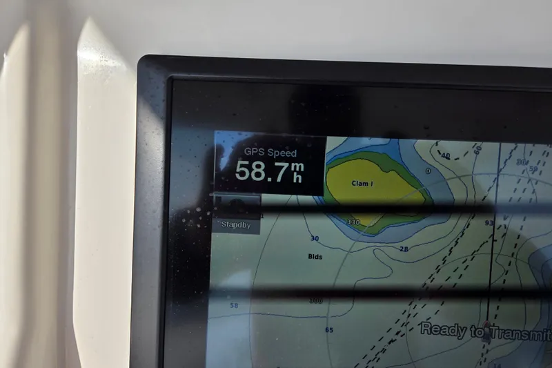 Slide: The Image of Regulator Marine 28 Forward Seating 2015 - 11