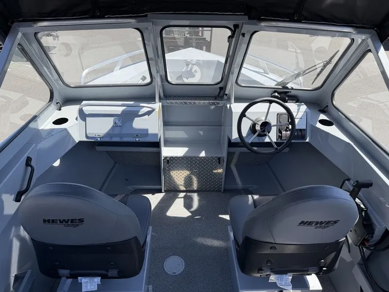 Slide: The Image of Hewescraft 180 Sportsman 2026 - 5