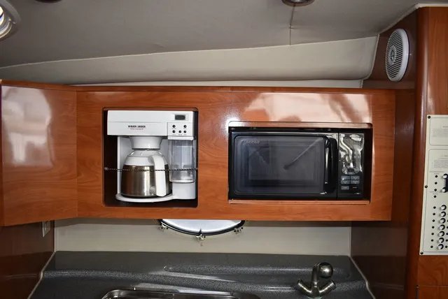 Slide: The Image of Larson 310 Cabrio 2005 - 44