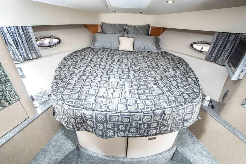 Slide: The Image of Formula 40 Cruiser 2005 - 30