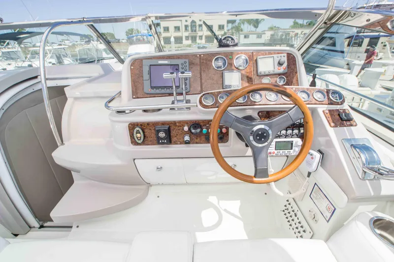 Slide: The Image of Formula 40 Cruiser 2005 - 35