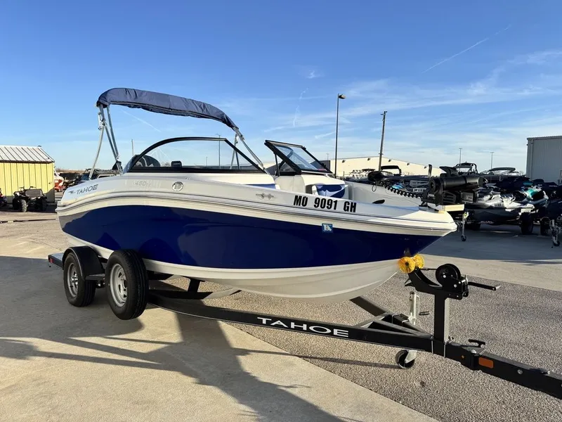 Slide: The Image of Tahoe® 450 TF 2018 - 6