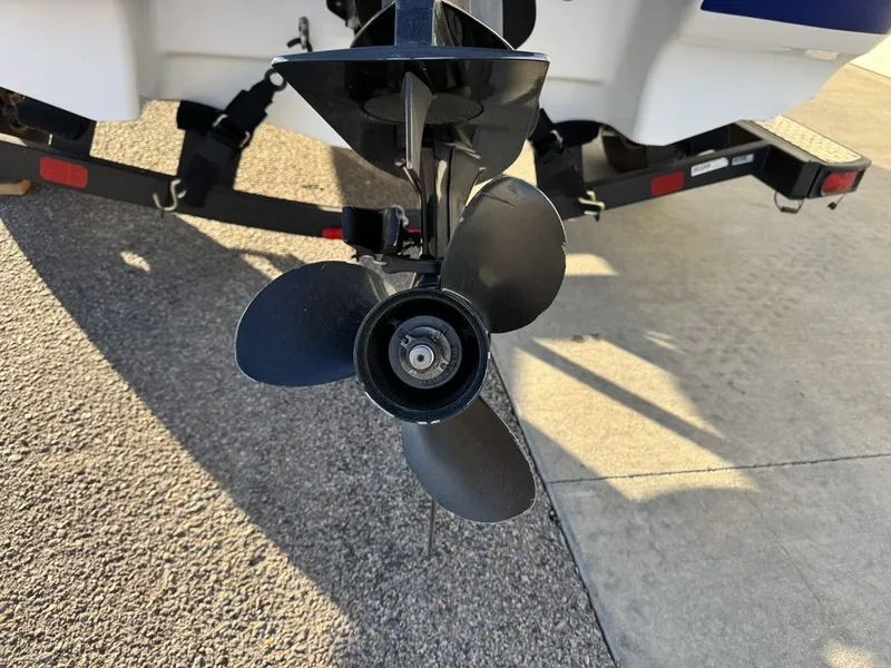 Slide: The Image of Tahoe® 450 TF 2018 - 29