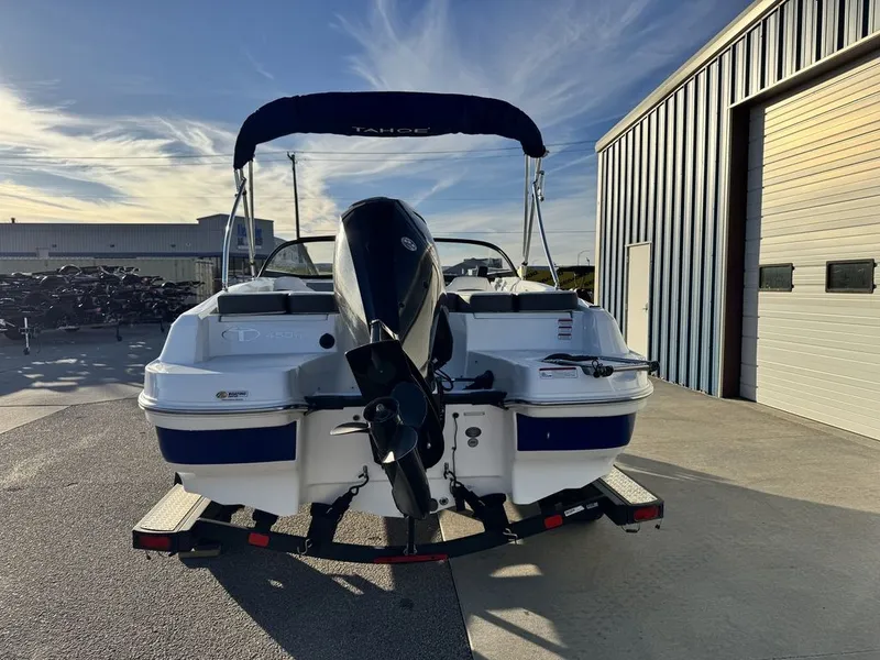 Slide: The Image of Tahoe® 450 TF 2018 - 3