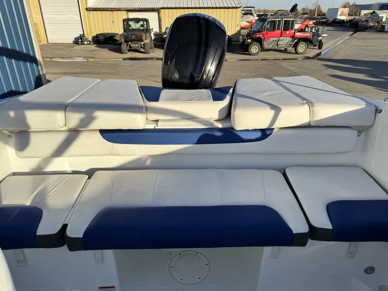 Slide: The Image of Tahoe® 450 TF 2018 - 11