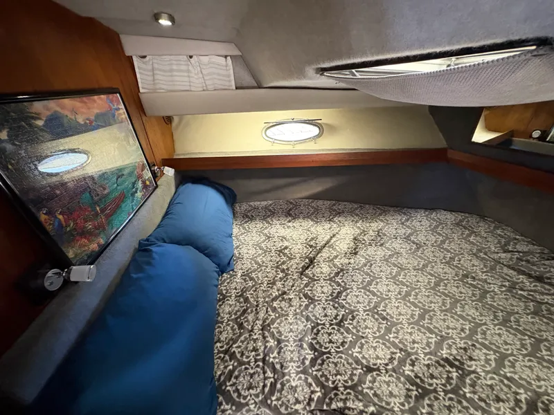 Slide: The Image of Bayliner 3450 TCM 1987 - 22