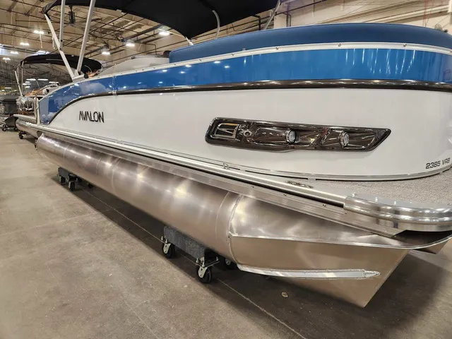 Slide: The Image of Avalon 2385 25 Catalina VRB 2026 - 6