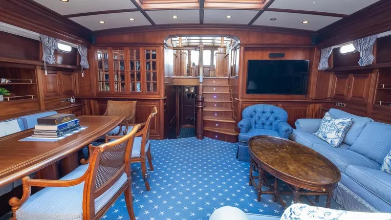 Slide: The Image of Vicem Yachts 85 2006 - 20
