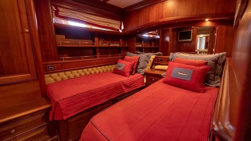 Slide: The Image of Vicem Yachts 85 2006 - 27