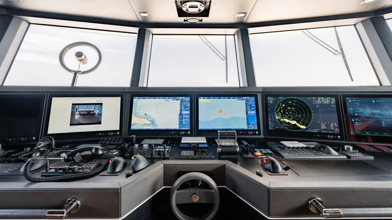 Slide: The Image of Bering Yachts 145 2023 - 27