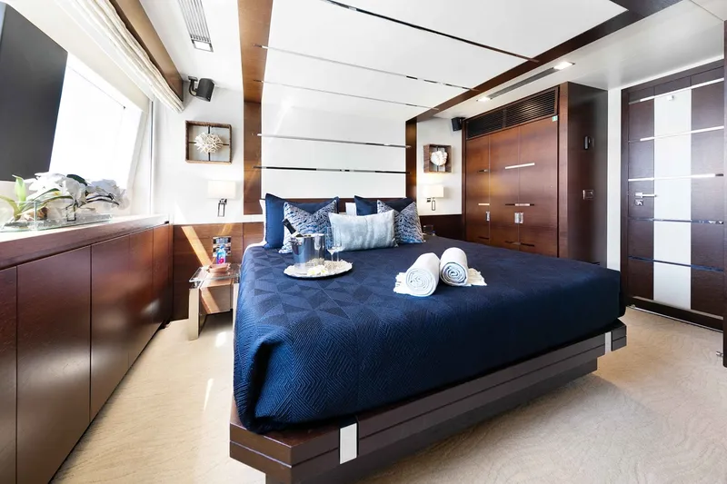 Slide: The Image of Azimut 105 2012 - 20