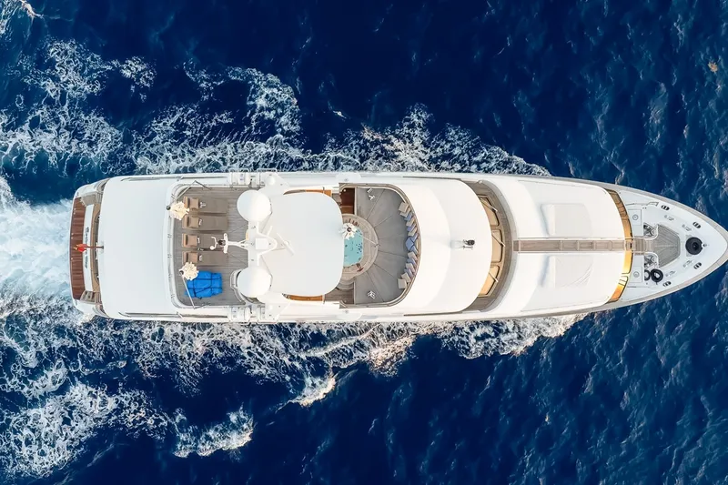 Slide: The Image of Benetti 120 2008 - 1
