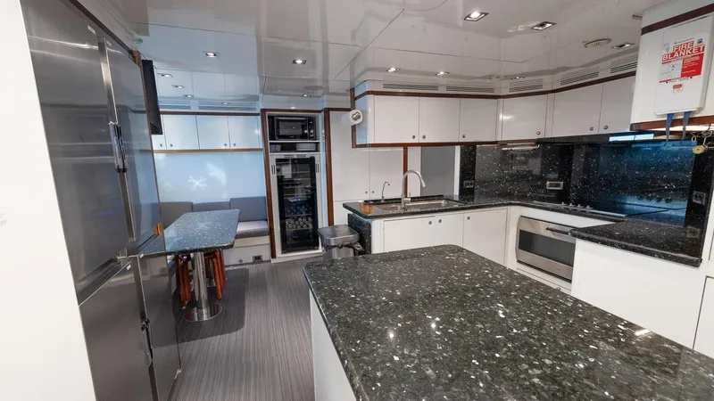 Slide: The Image of Benetti 120 2008 - 28