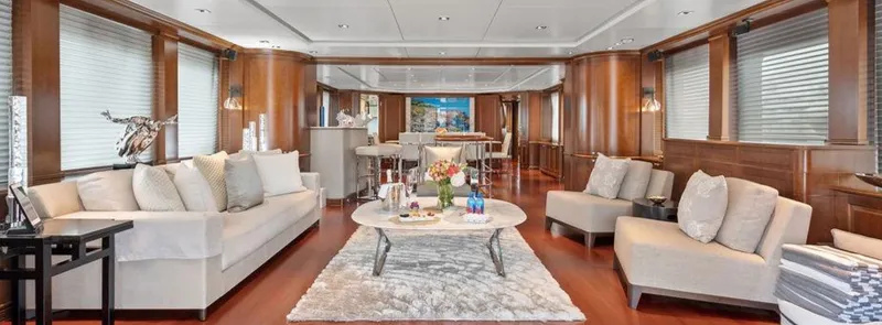 Slide: The Image of Benetti 120 2008 - 1