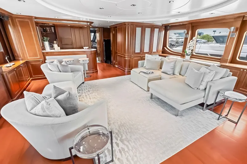 Slide: The Image of Benetti 120 2008 - 16