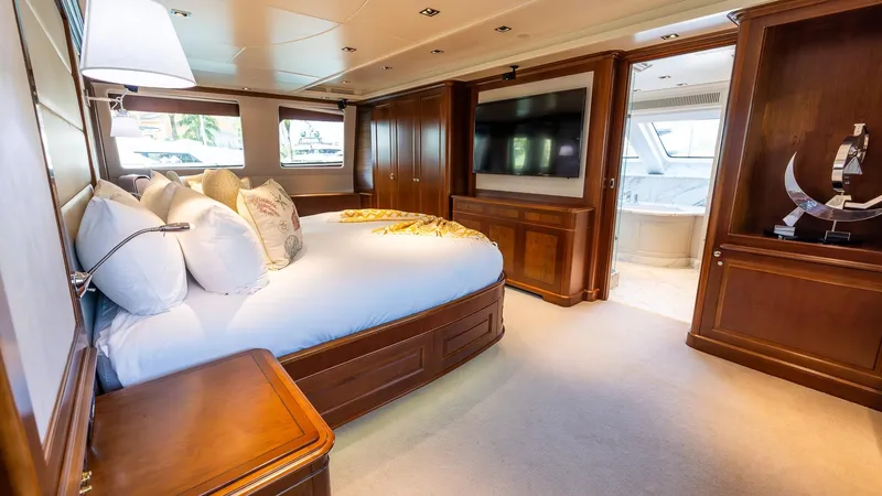 Slide: The Image of Benetti 120 2008 - 34