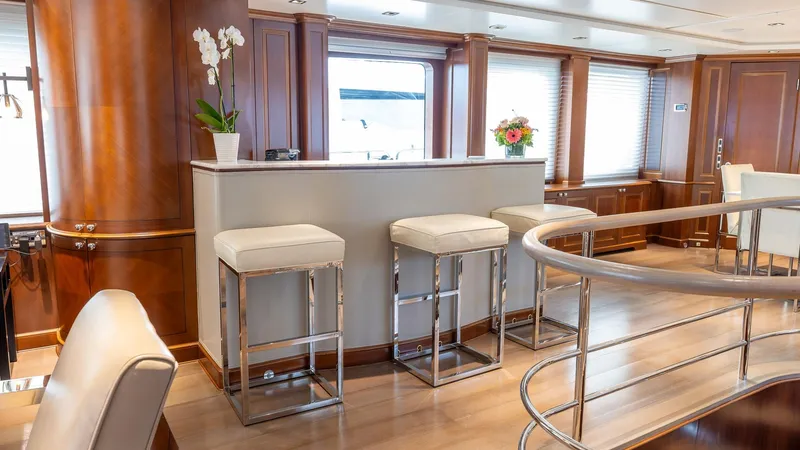 Slide: The Image of Benetti 120 2008 - 22