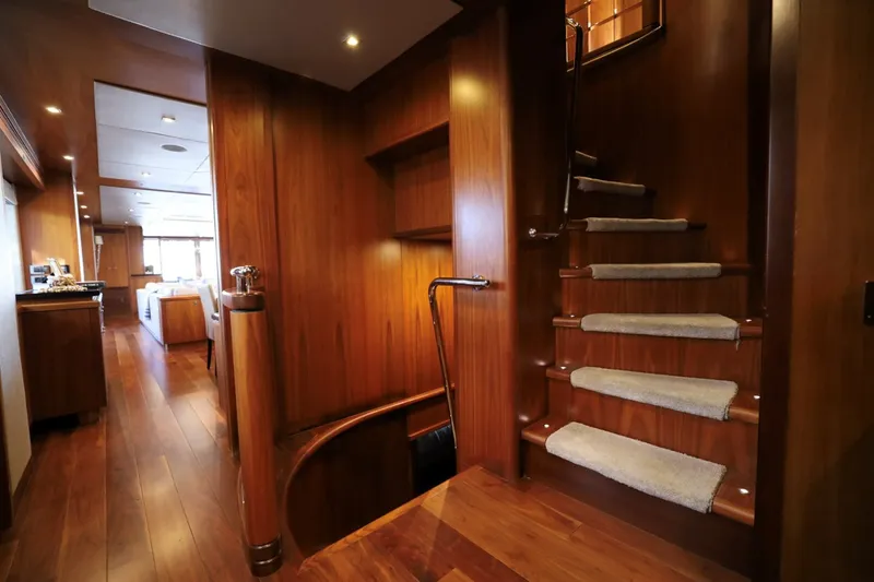 Slide: The Image of Sunseeker 133 2014 - 26
