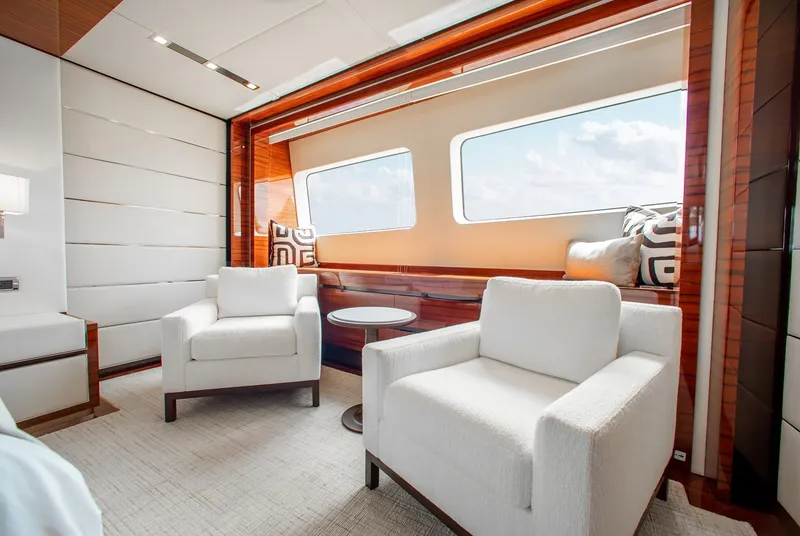 Slide: The Image of Benetti 121 2011 - 21