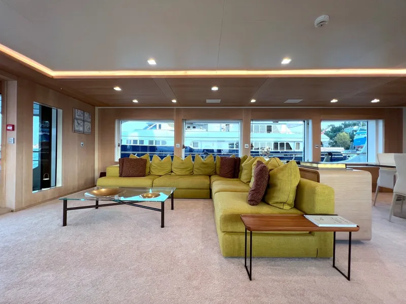 Slide: The Image of Lynx Yachts 110 2013 - 15