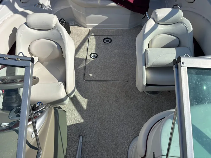 Slide: The Image of Crownline Boats 260 LS 2006 - 4