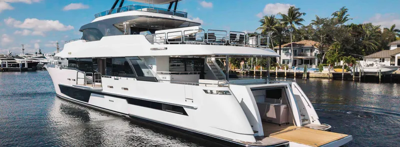 Slide: The Image of Ocean Alexander 37 Legend 2027 - 2