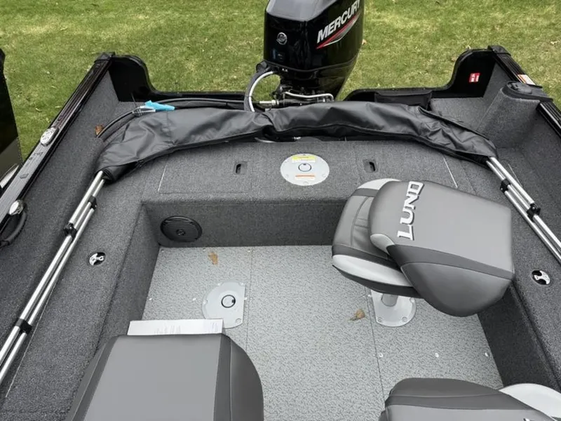 Slide: The Image of Lund 1650 Rebel XL Sport 2026 - 17