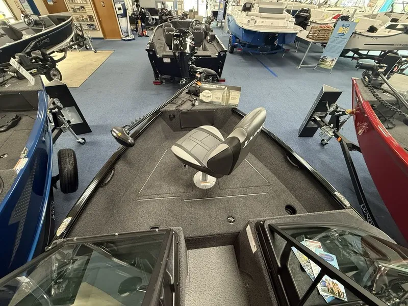 Slide: The Image of Lund 1650 Rebel XL Sport 2026 - 6