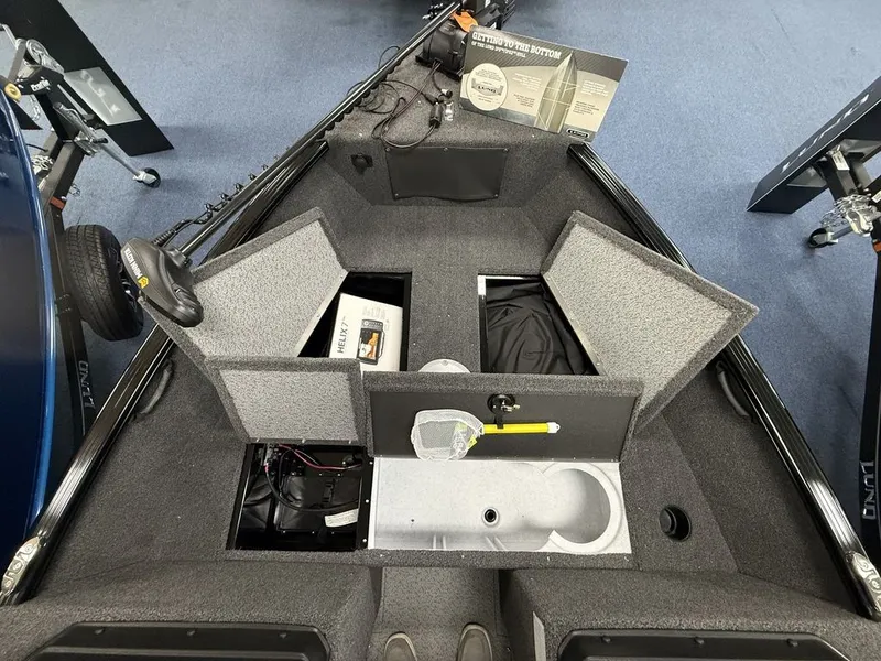 Slide: The Image of Lund 1650 Rebel XL Sport 2026 - 7