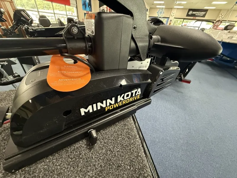 Slide: The Image of Lund 1650 Rebel XL Sport 2026 - 8