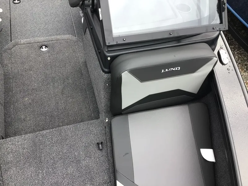 Slide: The Image of Lund 1875 CROSSOVER XS 2026 - 8