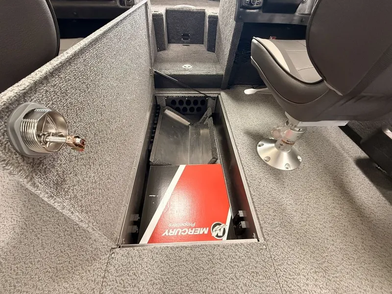 Slide: The Image of Lund 1875 Tyee Sport 2026 - 20