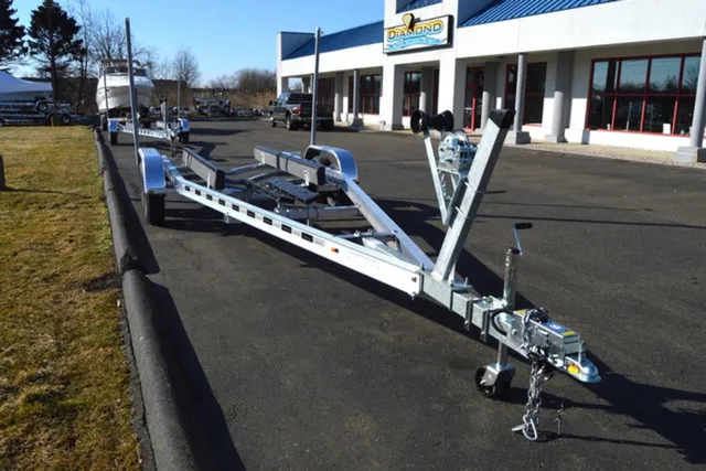 The Image of Venture Trailers Aluminum Tandem Axle Commander Series COM-6000 2024 - 0