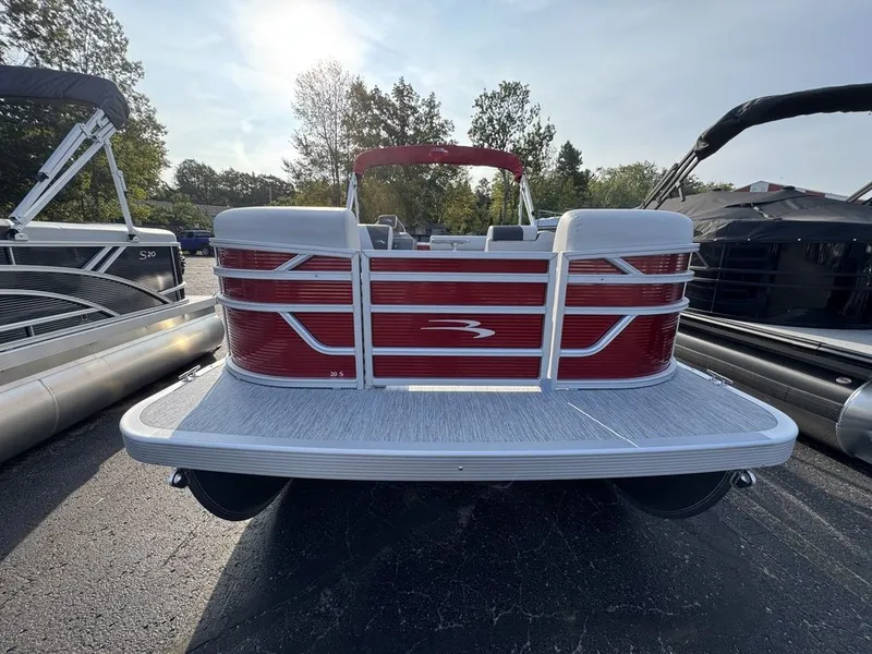 Slide: The Image of Bennington 20 S1 CRUISE 2026 - 2