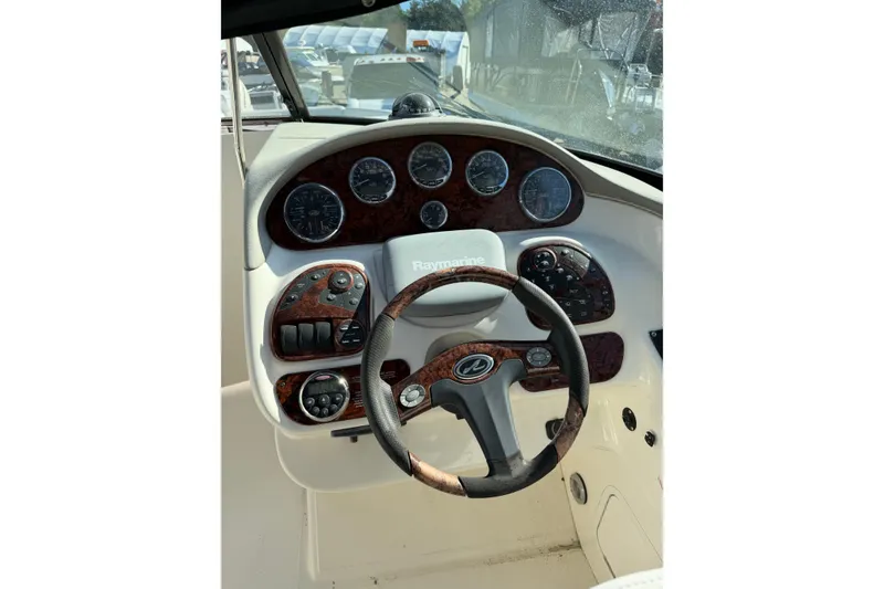 Slide: The Image of Sea Ray 290 SLX 2006 - 5
