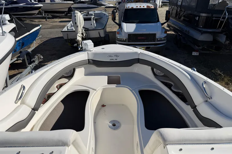 Slide: The Image of Sea Ray 290 SLX 2006 - 8