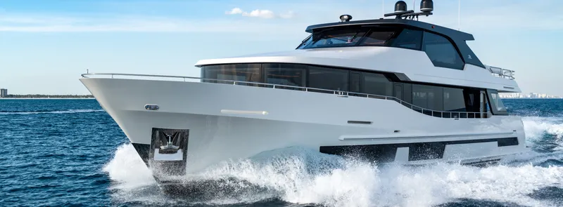 Slide: The Image of Ocean Alexander 28 Legend 2026 - 2