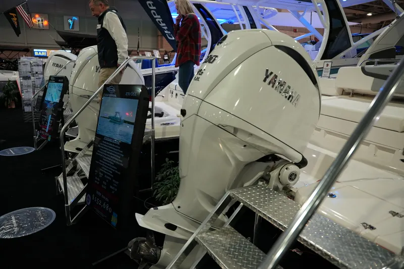Slide: The Image of Chaparral 270OSX 2025 - 5