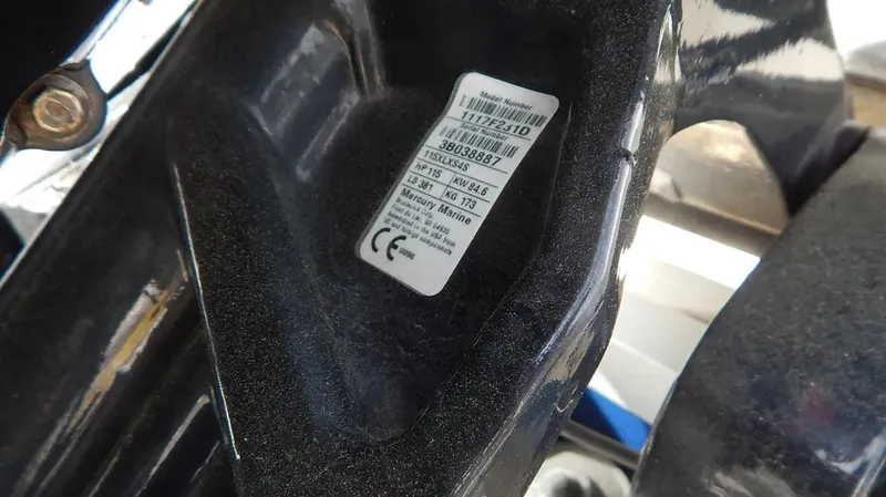 Slide: The Image of Bayliner Element E21 2021 - 12