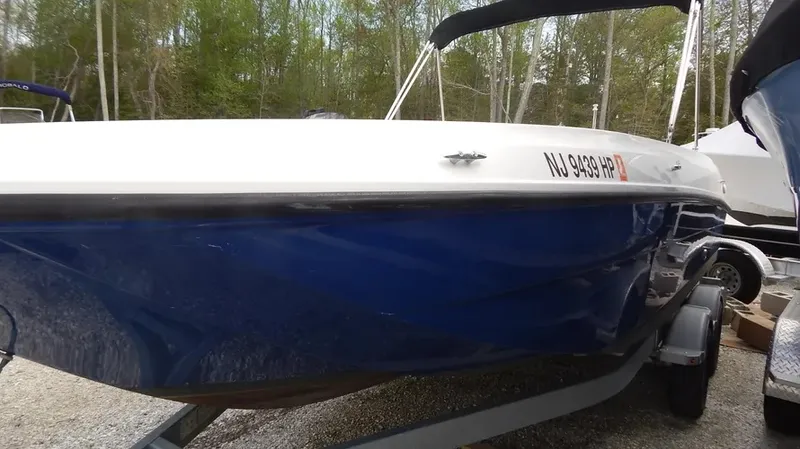 Slide: The Image of Bayliner Element E21 2021 - 5